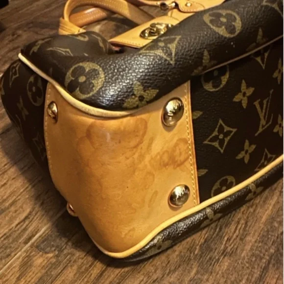 Authentic LOUIS VUITTON BOETIE Monogram Handbag PM - Picture 7 of 11